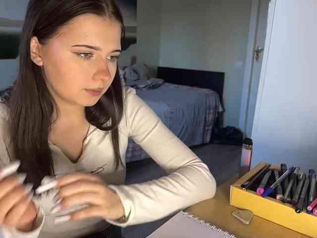 Modèle: MaiaMassingill