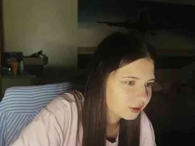 MaiaMassingill webcam