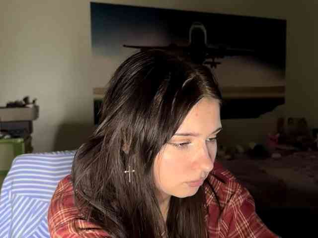 MaiaMassingill webcam