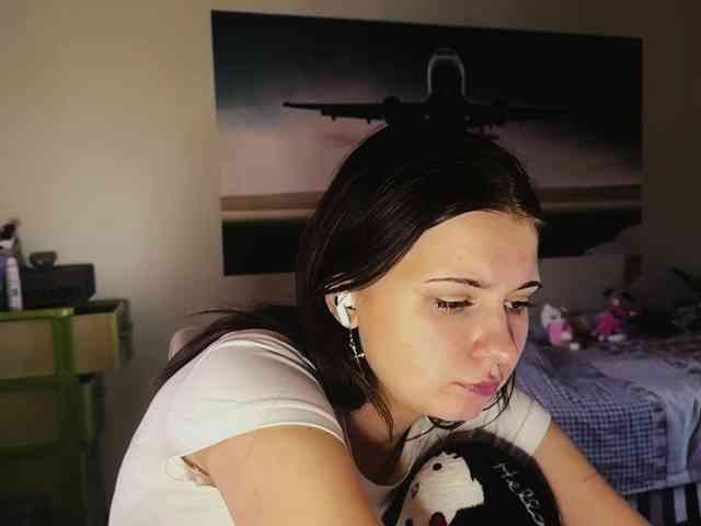 MaiaMassingill webcam