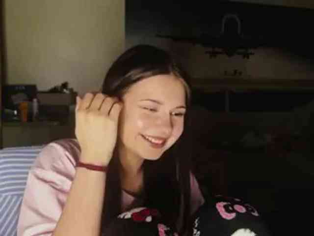 MaiaMassingill webcam