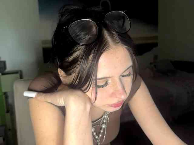 MaiaMassingill webcam