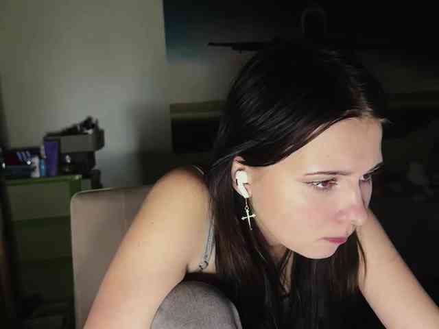 MaiaMassingill webcam