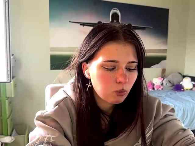 MaiaMassingill webcam