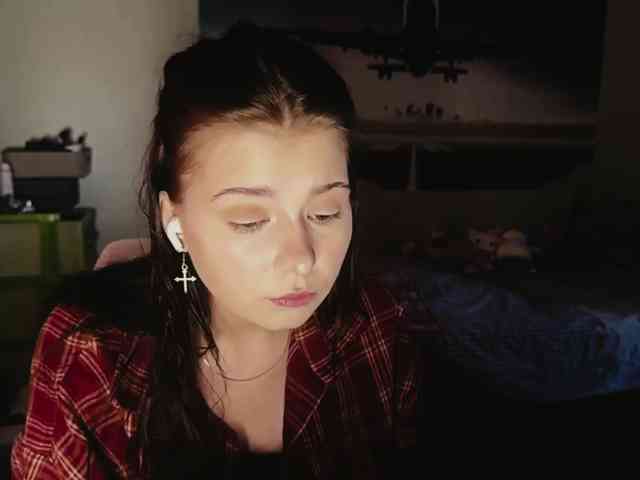 MaiaMassingill webcam