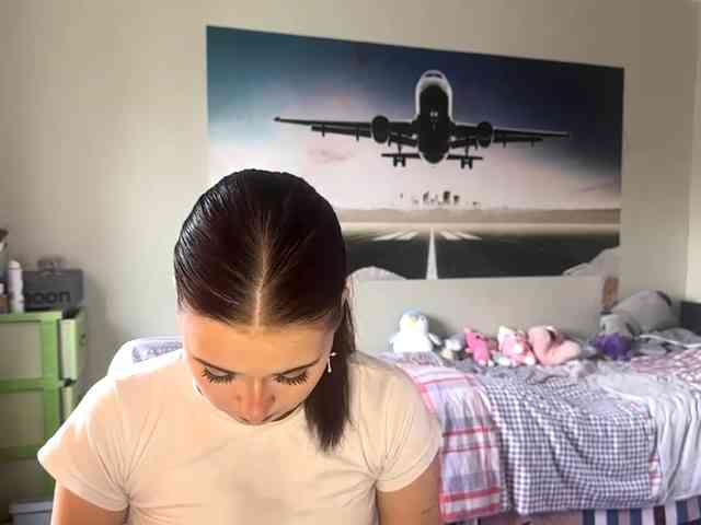 MaiaMassingill webcam
