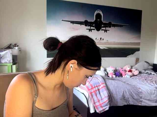 MaiaMassingill webcam