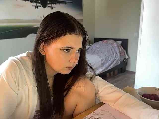 MaiaMassingill webcam