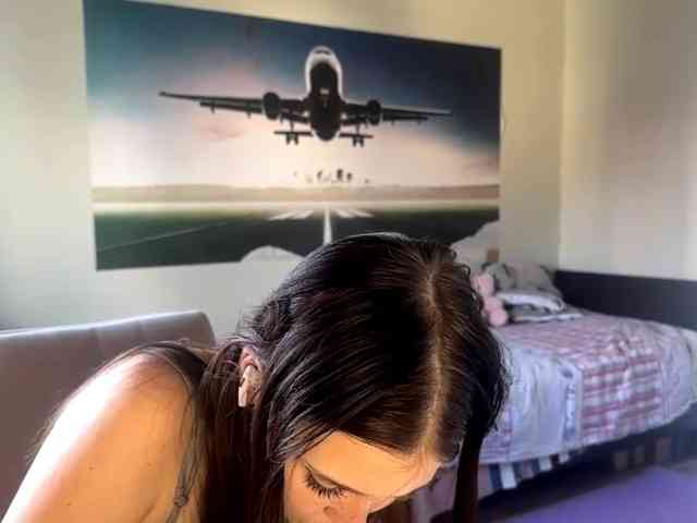 MaiaMassingill webcam