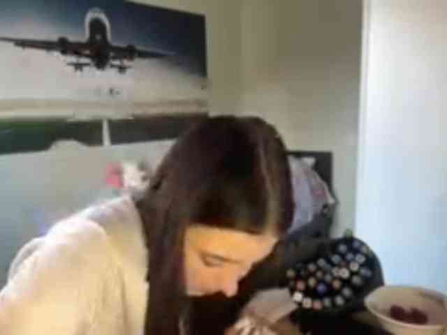 MaiaMassingill webcam
