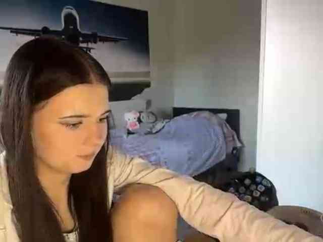 MaiaMassingill Live Webcam on BongaCams