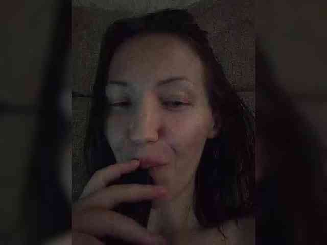 Cristiina_ webcam