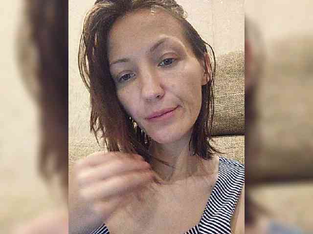 Cristiina_ webcam