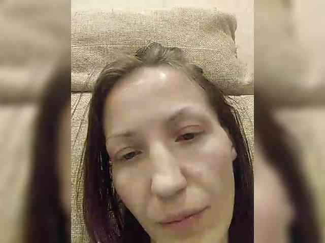 Cristiina_ webcam