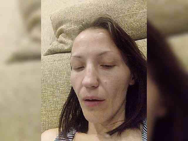 Cristiina_ webcam