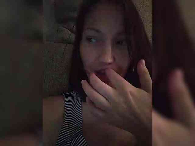 Cristiina_ webcam