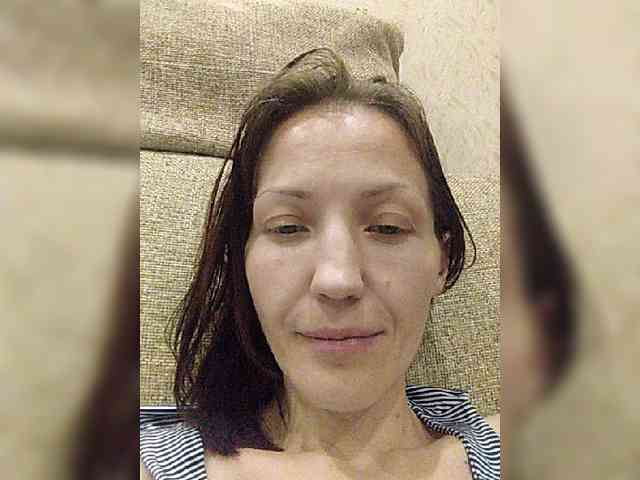 Cristiina_ webcam