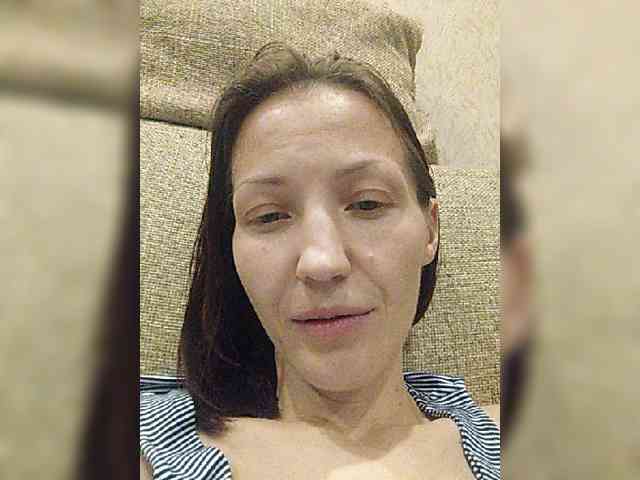 Cristiina_ webcam