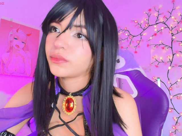 Swannamy live cam on BongaCams
