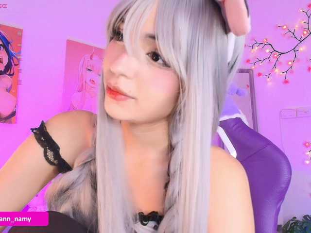 Swannamy live cam on BongaCams