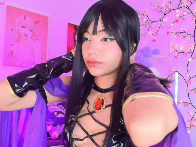 Swannamy live cam on BongaCams