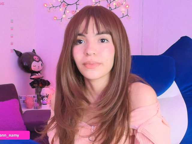 Swannamy live cam on BongaCams
