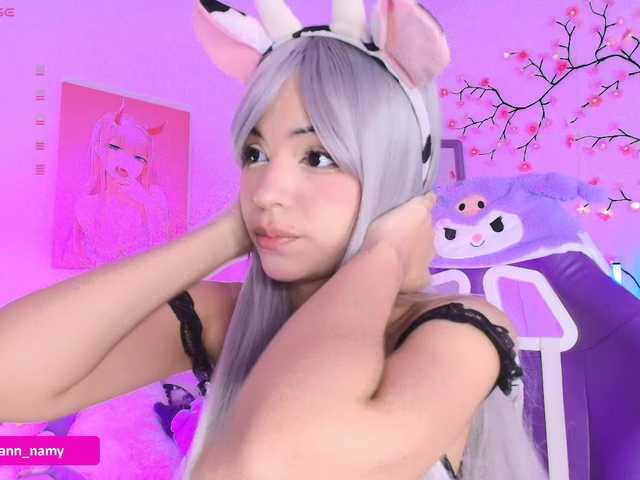 Swannamy live cam on BongaCams