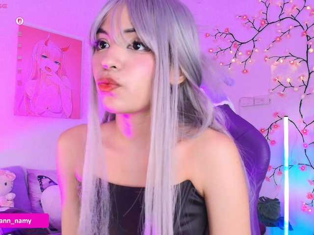 Swannamy live cam on BongaCams