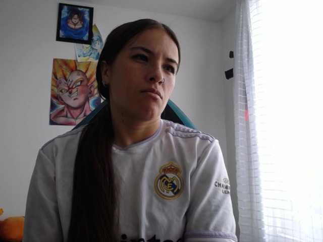 HELSEY live cam on BongaCams