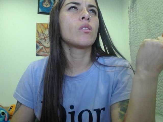 HELSEY live cam on BongaCams