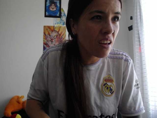 HELSEY live cam on BongaCams