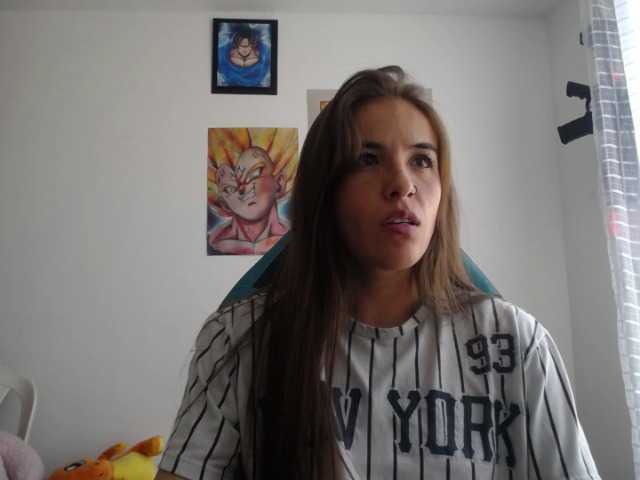 HELSEY live cam on BongaCams