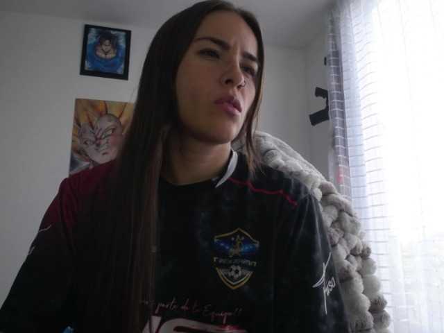 HELSEY live cam on BongaCams