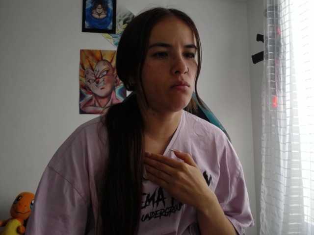 HELSEY live cam on BongaCams