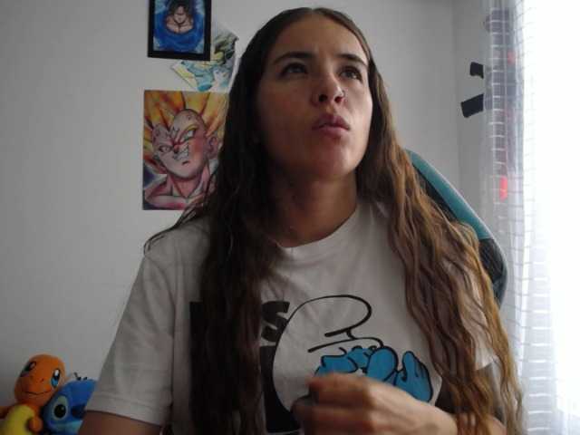 HELSEY live cam on BongaCams