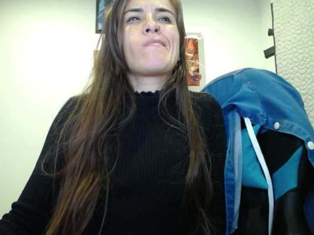 HELSEY live cam on BongaCams