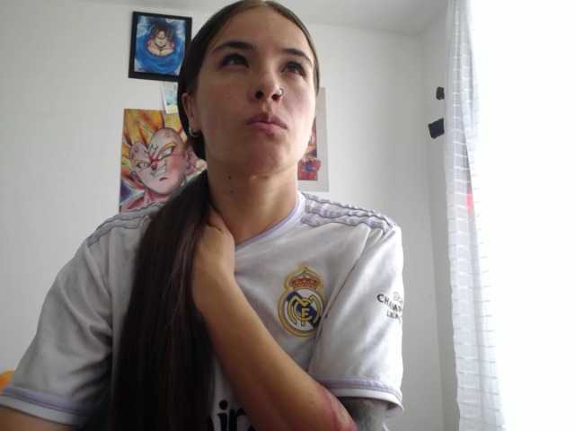 HELSEY live cam on BongaCams