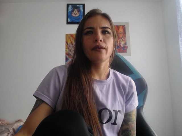 HELSEY live cam on BongaCams