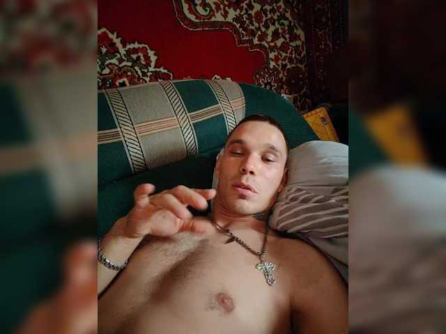 MoLoDoII763, 32 y/o - Live Cam on BongaCams