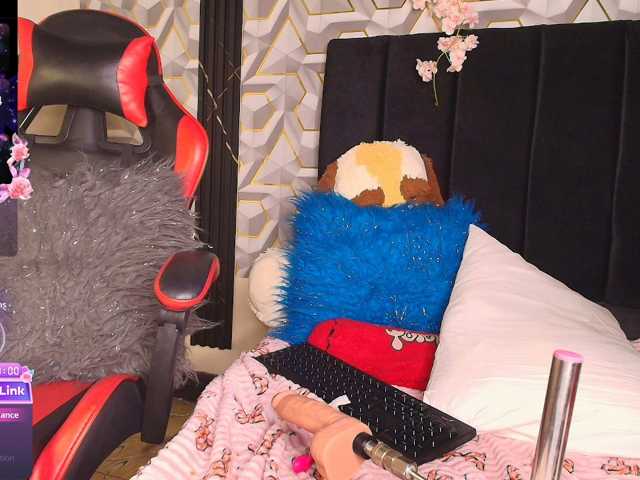 LIZVELVET