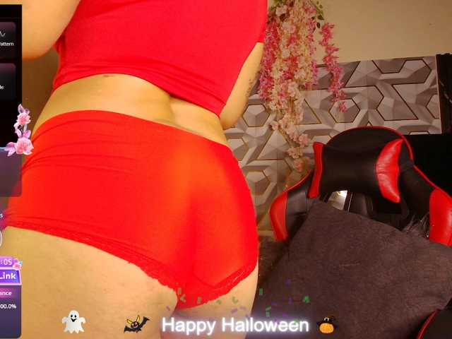 LIZVELVET live cam on BongaCams