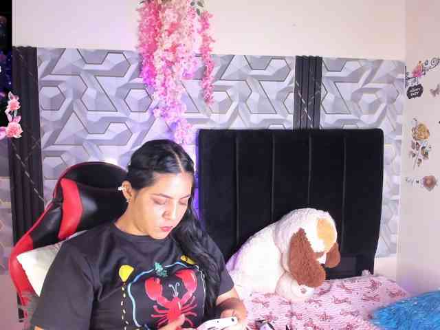 LIZVELVET