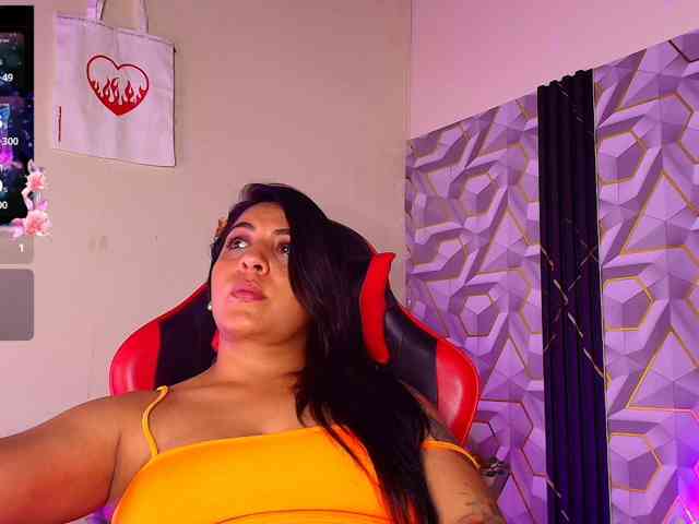 LIZVELVET