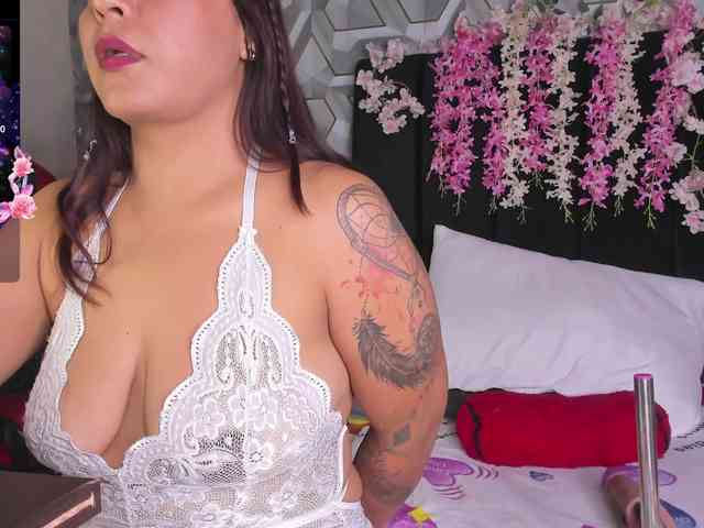LIZVELVET