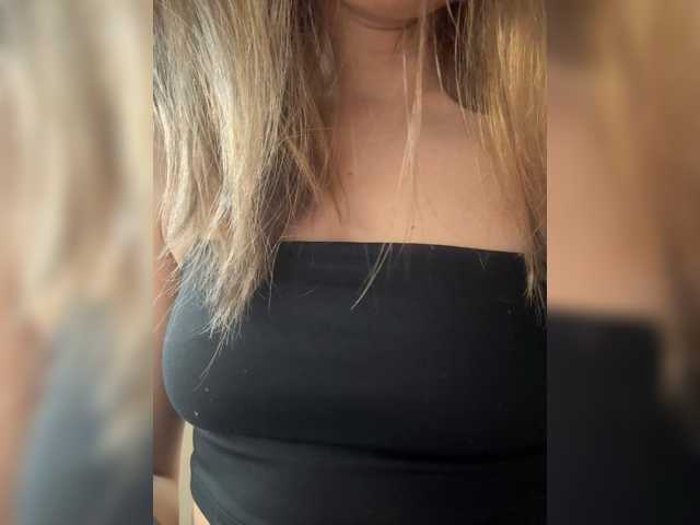 Evagogogo, en vivo ahora en BongaCams