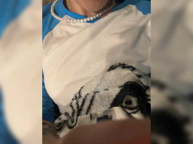 Evagogogo live cam on BongaCams