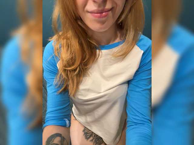 Evagogogo live cam on BongaCams