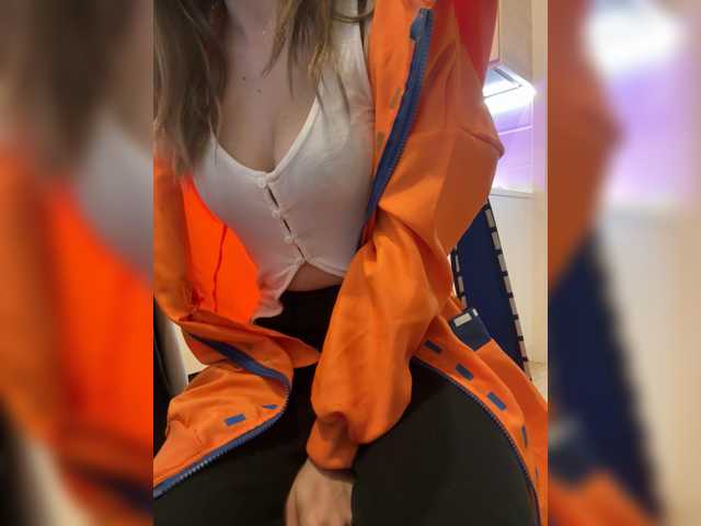 Evagogogo live cam on BongaCams