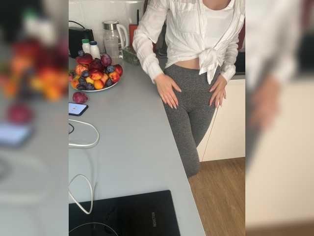 Evagogogo live cam on BongaCams