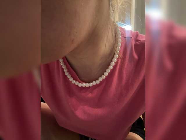 Evagogogo live cam on BongaCams